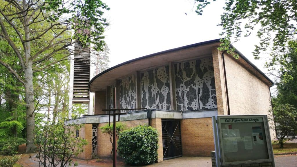 Pfarrkirche Maria Königin (Church of Queen Mary)