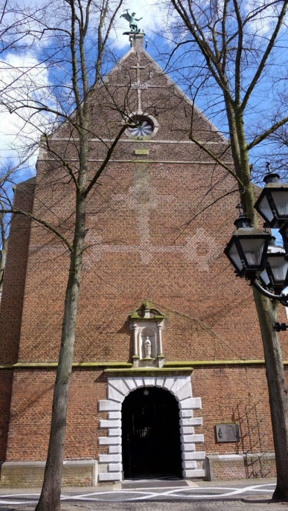 Kerzenkapelle Sankt Michael (Saint Michael Candle Chapel)