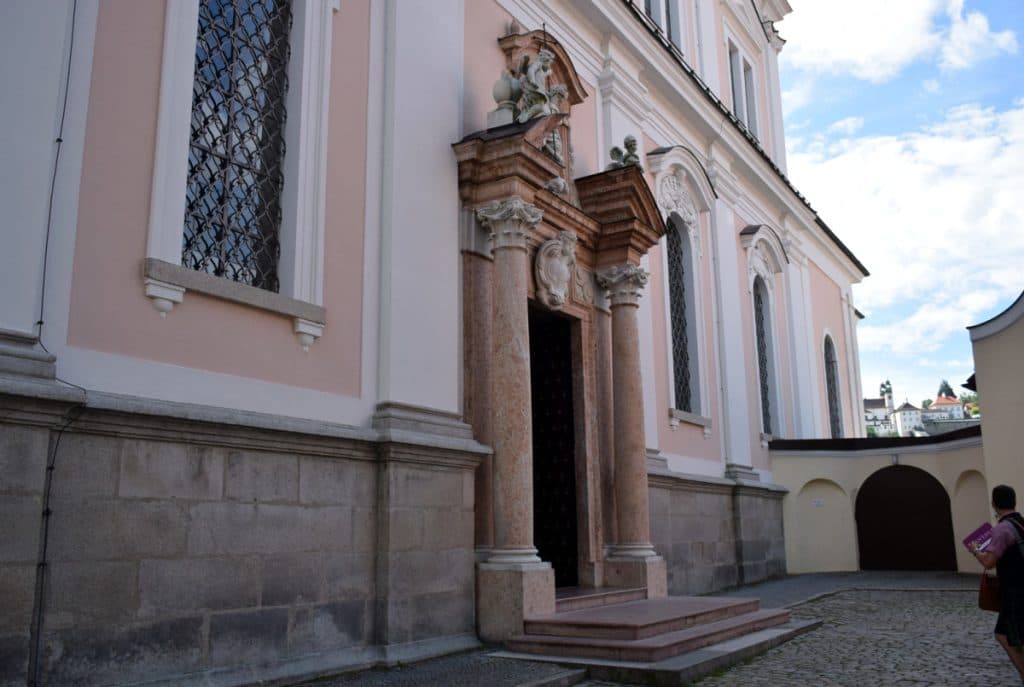 Studienkirche Sankt Michael (Saint Michael's Study Church)